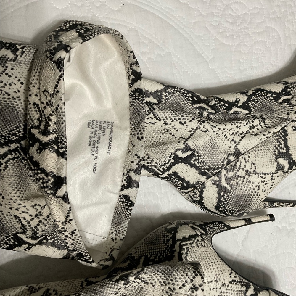Steve Madden Dominique Natural Snake Thigh Boots 8.5